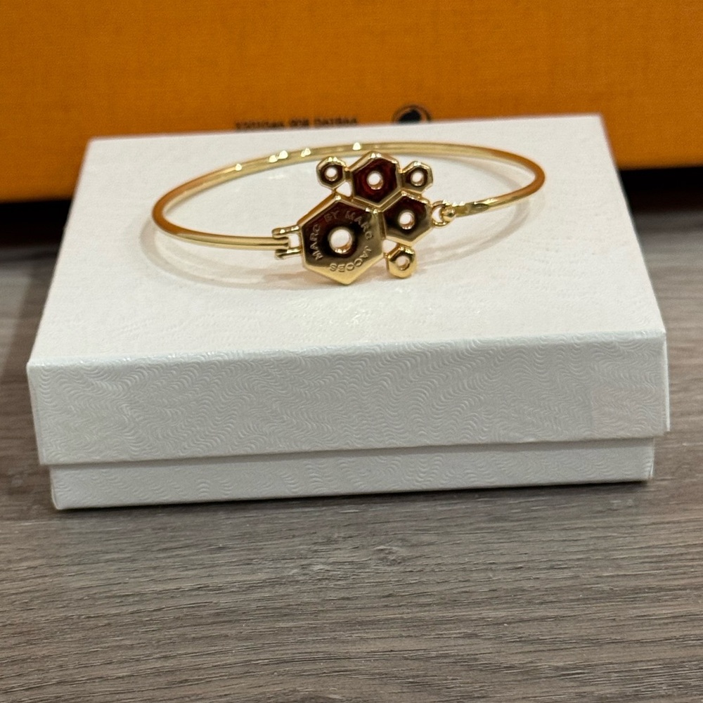 Marc by Marc Jacobs Bolt Cluster Hinge Bracelet